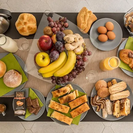 住宿加早餐酒店 Carlentini House