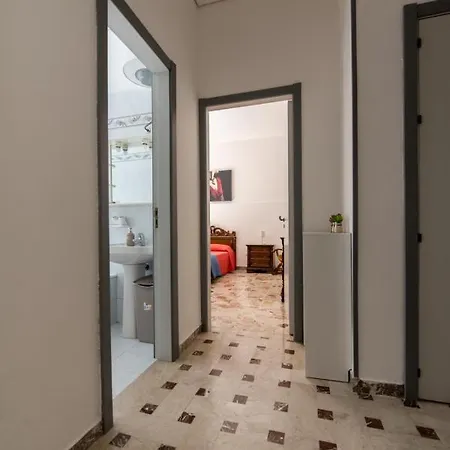 Carlentini House Bed & Breakfast