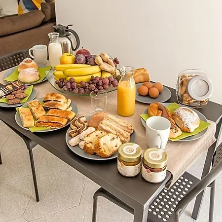 Oda ve Kahvaltı Carlentini House 4*